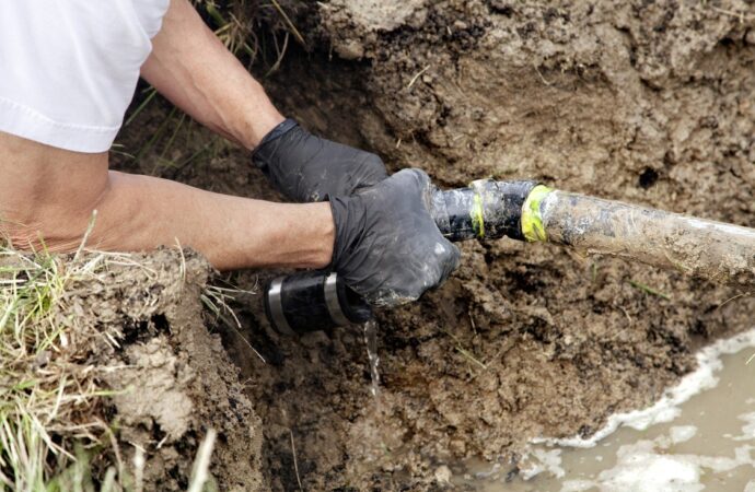 Balch-Springs-Mesquite-TX-Septic-Tank-Pumping-Installation-Repairs-We offer Septic Service & Repairs, Septic Tank Installations, Septic Tank Cleaning, Commercial, Septic System, Drain Cleaning, Line Snaking, Portable Toilet, Grease Trap Pumping & Cleaning, Septic Tank Pumping, Sewage Pump, Sewer Line Repair, Septic Tank Replacement, Septic Maintenance, Sewer Line Replacement, Porta Potty Rentals, and more.